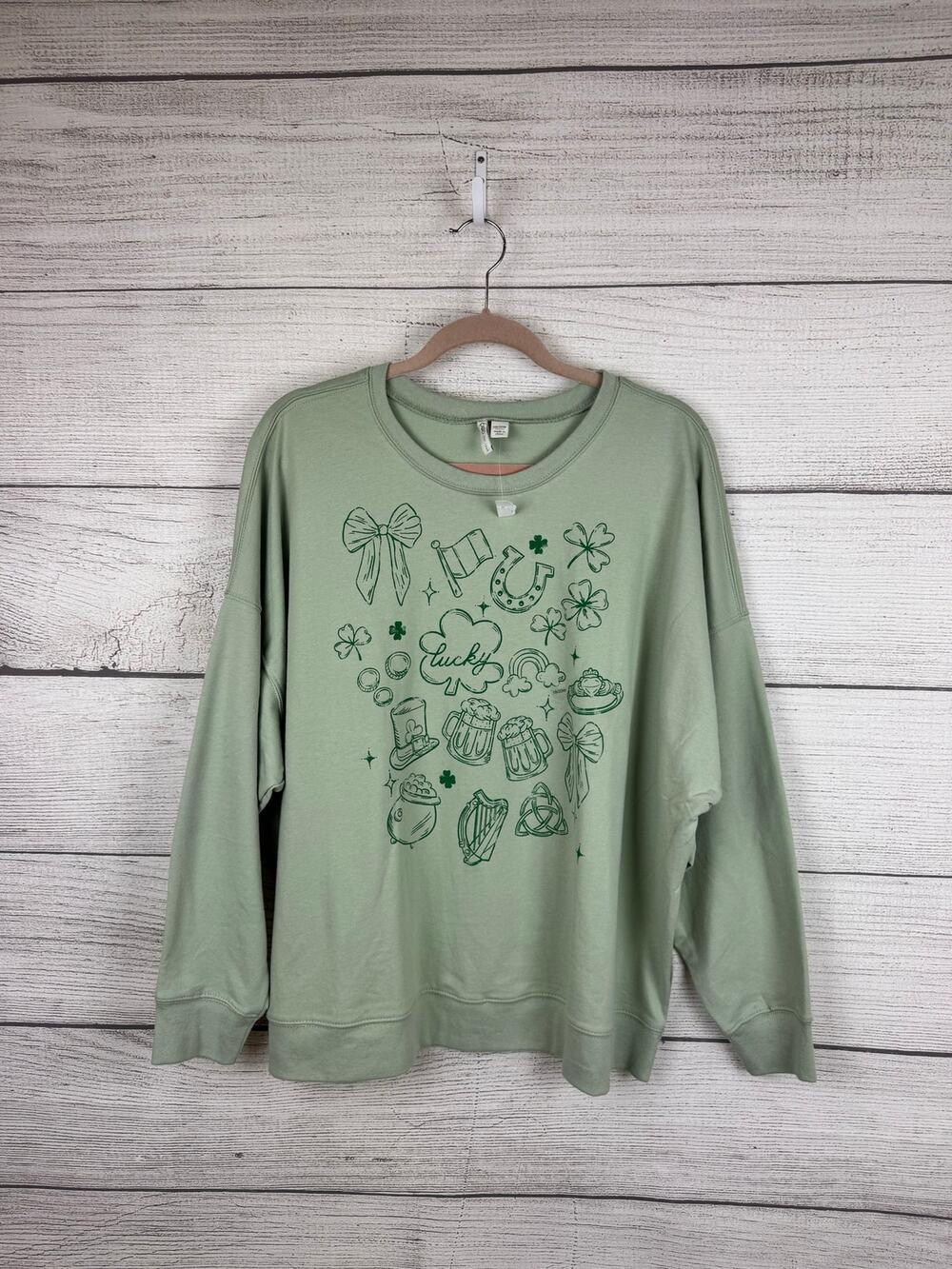 Cato Plus Size Green St. Patricks Day Graphic Sweatshirt Size 18/20W